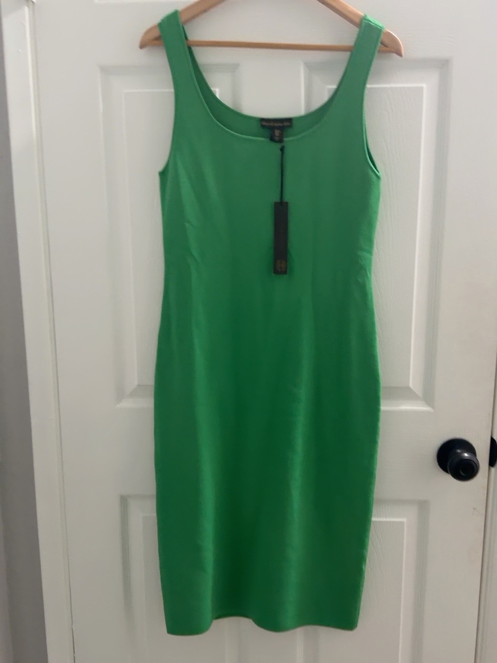 House of Harlow 1960 Kelly Green Sleeveless Sheath Dress